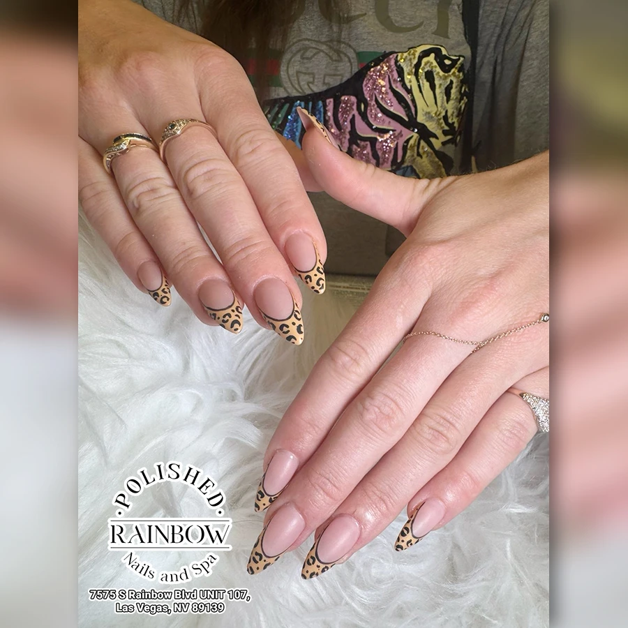 Elegant nails